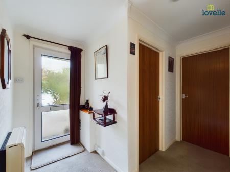 2 bedroom Semi-detached bungalow for sale in Salters Cottages, Ludford, LN8