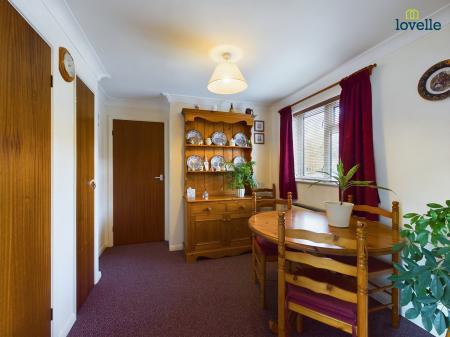 2 bedroom Semi-detached bungalow for sale in Salters Cottages, Ludford, LN8