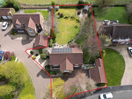 4 bedroom Detached house for sale in Springfields, Tealby, LN8