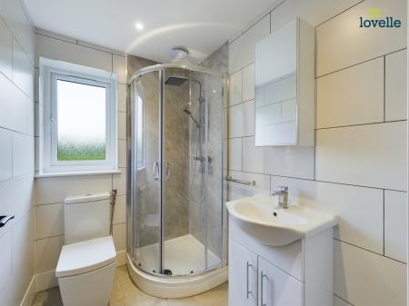 5 bedroom Detached house for sale in Thornton Road, North Owersby, LN8