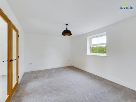 5 bedroom Detached house for sale in Thornton Road, North Owersby, LN8