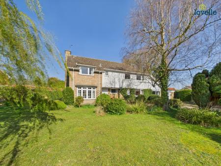 4 bedroom Detached house for sale in Thorpe Lane, Tealby, LN8