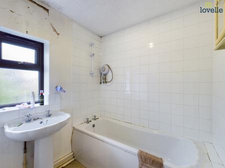 3 bedroom Terraced House for sale in Washington Drive, Newtoft, LN8