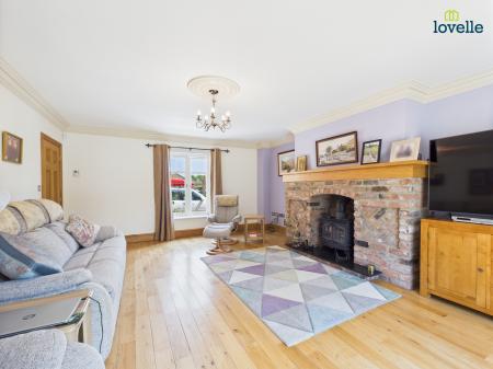 5 bedroom Detached house for sale in Grange Lane, Bishop Norton, LN8