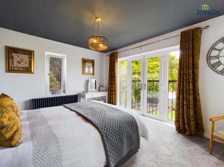 4 bedroom Detached house for sale in Legsby Road, Market Rasen, LN8