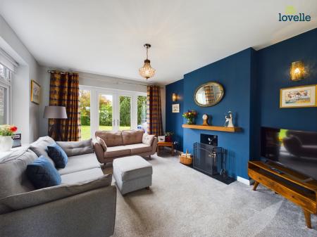 4 bedroom Detached house for sale in Legsby Road, Market Rasen, LN8