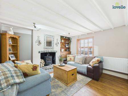 3 bedroom Semi-detached house for sale in High Street, Binbrook, LN8