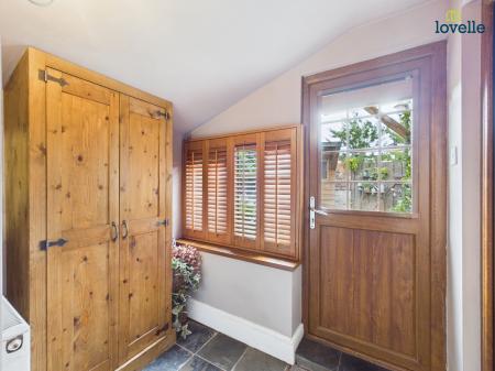 3 bedroom Semi-detached house for sale in High Street, Binbrook, LN8