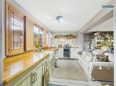 3 bedroom Semi-detached house for sale in High Street, Binbrook, LN8