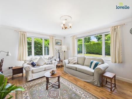 3 bedroom Detached bungalow for sale in St Marys Lane, Binbrook, LN8