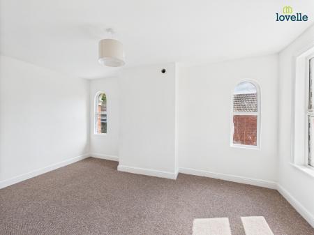 4 bedroom End of terrace house to let in Church Street, Market Rasen, LN8