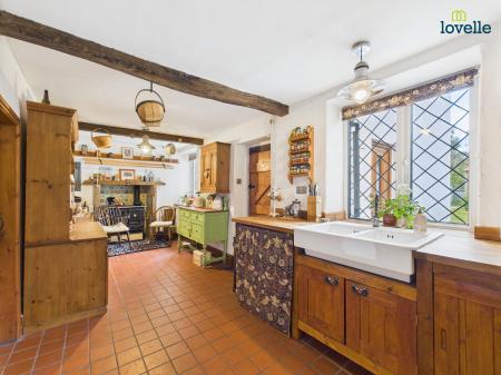 4 bedroom Detached house for sale in High Street, Waddingham, DN21