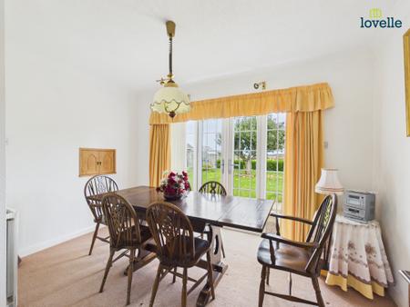 3 bedroom Detached bungalow for sale in Glen-Dell, Hatton, LN8