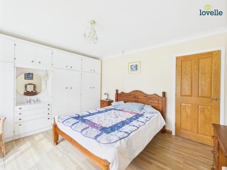 3 bedroom Detached bungalow for sale in Glen-Dell, Hatton, LN8