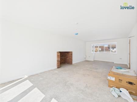 4 bedroom Detached house for sale in Gainsborough Road, Middle Rasen, LN8