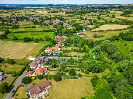 4 bedroom Detached house for sale in Normanby Road, Nettleton, LN7