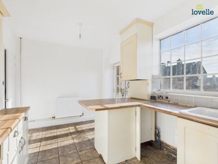 2 bedroom Terraced House for sale in Windsmoor Road, Brookenby, LN8