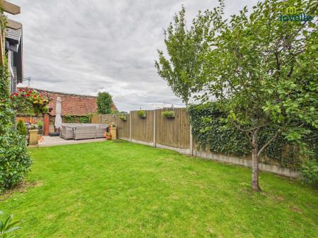 5 bedroom Detached house for sale in South Dale, Caistor, LN7