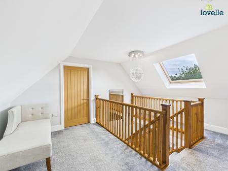 5 bedroom Detached house for sale in South Dale, Caistor, LN7