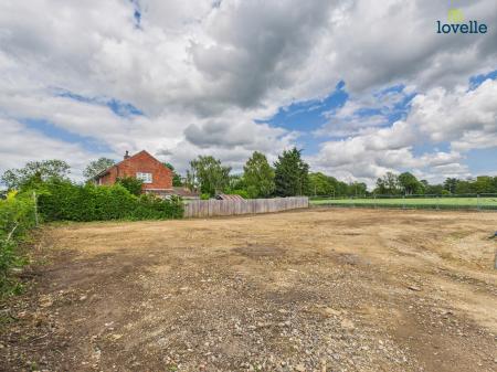 Folly, Hill, Thornton Road, North Owersby, Market Rasen