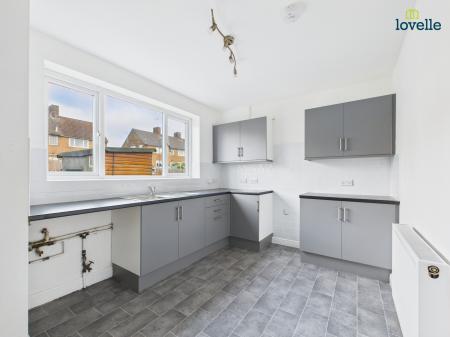 2 bedroom Terraced House to let in Windsmoor Road, Brookenby, LN8