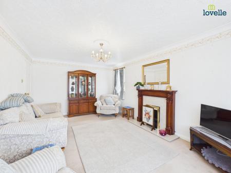3 bedroom Detached bungalow for sale in Tennyson Close, Caistor, LN7