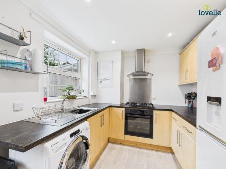 2 bedroom Semi-detached house for sale in Wellesley Close, Market Rasen, LN8