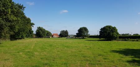 4 bedroom Detached house for sale in Main Road, Legsby, LN8