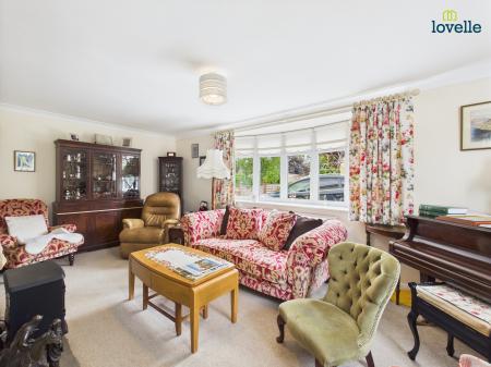 2 bedroom Detached bungalow for sale in Grimsby Road, Binbrook, LN8