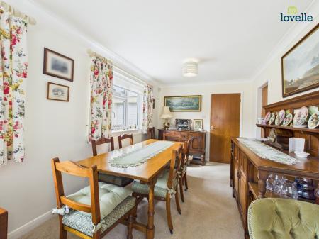 2 bedroom Detached bungalow for sale in Grimsby Road, Binbrook, LN8