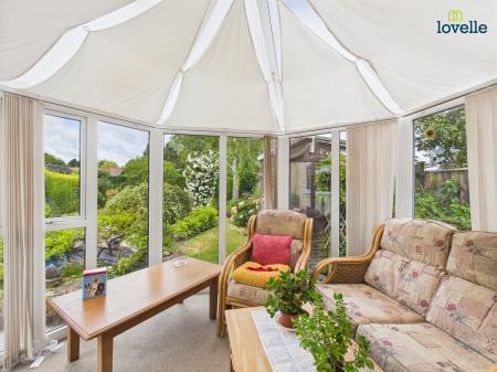 2 bedroom Detached bungalow for sale in Grimsby Road, Binbrook, LN8