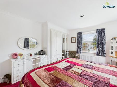 3 bedroom Detached house for sale in Caistor Road, Market Rasen, LN8