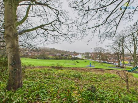 3 bedroom Detached house for sale in Wold View, Caistor, LN7