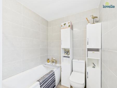 3 bedroom Detached house for sale in Wold View, Caistor, LN7