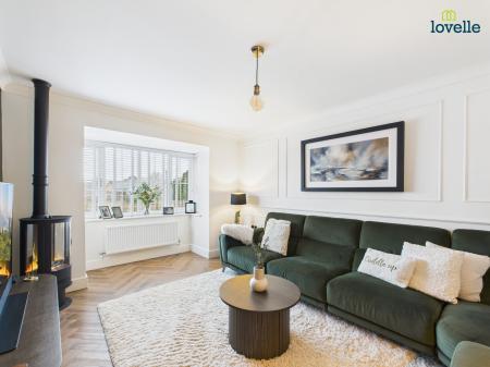 4 bedroom Detached house for sale in Aintree Drive, Market Rasen, LN8