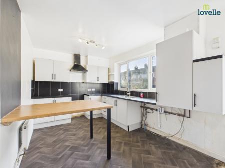 3 bedroom Terraced House to let in Edinburgh Road, Brookenby, LN8