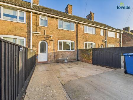 3 bedroom Terraced House to let in Edinburgh Road, Brookenby, LN8