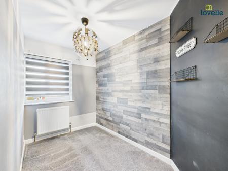 3 bedroom Terraced House to let in Edinburgh Road, Brookenby, LN8