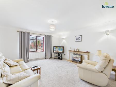 3 bedroom Detached house for sale in Walesby Road, Market Rasen, LN8