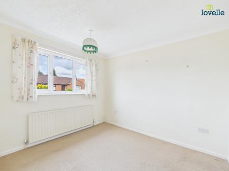 2 bedroom Detached bungalow for sale in Orchard Way, Market Rasen, LN8
