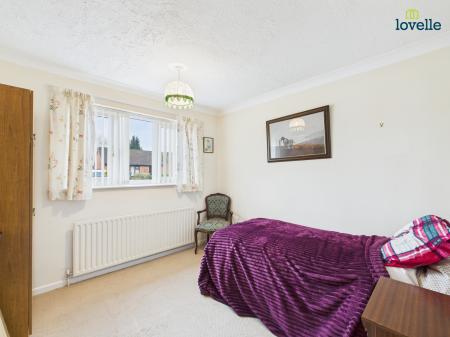 2 bedroom Detached bungalow for sale in Orchard Way, Market Rasen, LN8