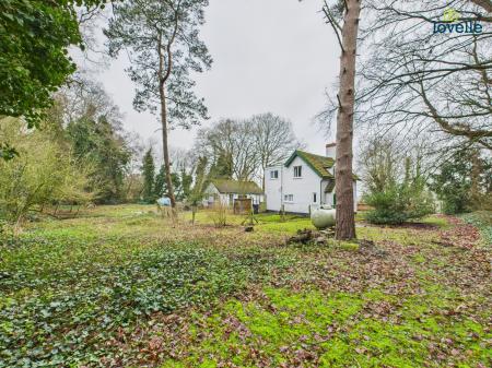 3 bedroom Detached house for sale in North Kelsey Road, Caistor, LN7