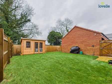 3 bedroom Detached house for sale in Aintree Drive, Market Rasen, LN8