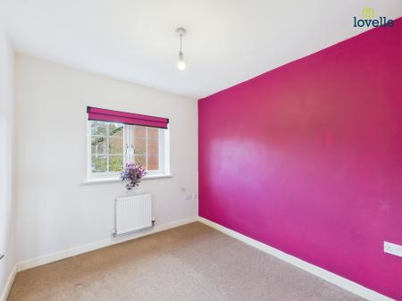 3 bedroom Semi-detached house to let in Kingfisher Drive, Market Rasen, LN8