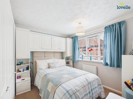 3 bedroom Detached bungalow for sale in Meadowfield, Middle Rasen, LN8