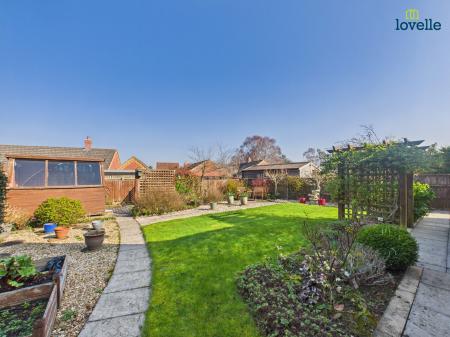 2 bedroom Detached bungalow for sale in Horseshoe Way, Market Rasen, LN8