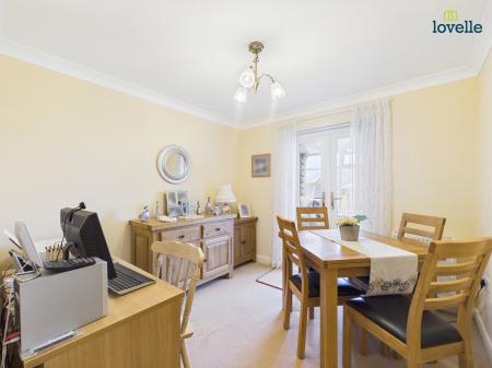 2 bedroom Detached bungalow for sale in Horseshoe Way, Market Rasen, LN8