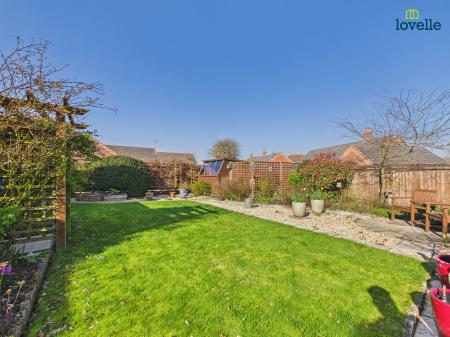 2 bedroom Detached bungalow for sale in Horseshoe Way, Market Rasen, LN8