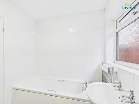 2 bedroom Detached bungalow for sale in Spring Bank, Binbrook, LN8