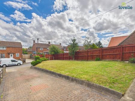 2 bedroom Detached bungalow for sale in Pegasus Spring Bank, Binbrook, LN8 6DF